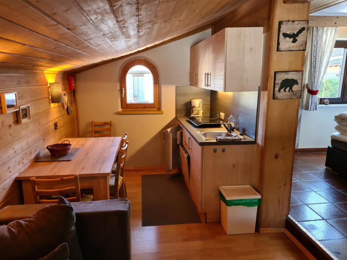 Apartmenthaus Larchenhof Ehrwald Exterior photo