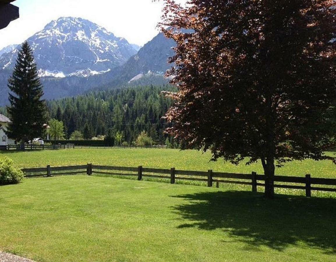 Apartmenthaus Larchenhof Ehrwald Exterior photo